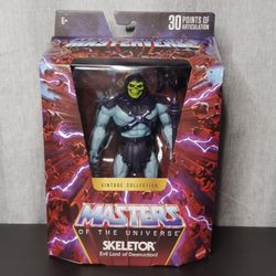 Masters of the Universe Vintage Collection Skeletor Action Figure Mattel