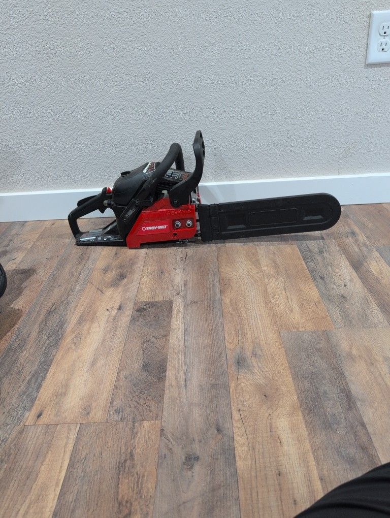 Troybuilt Chainsaw