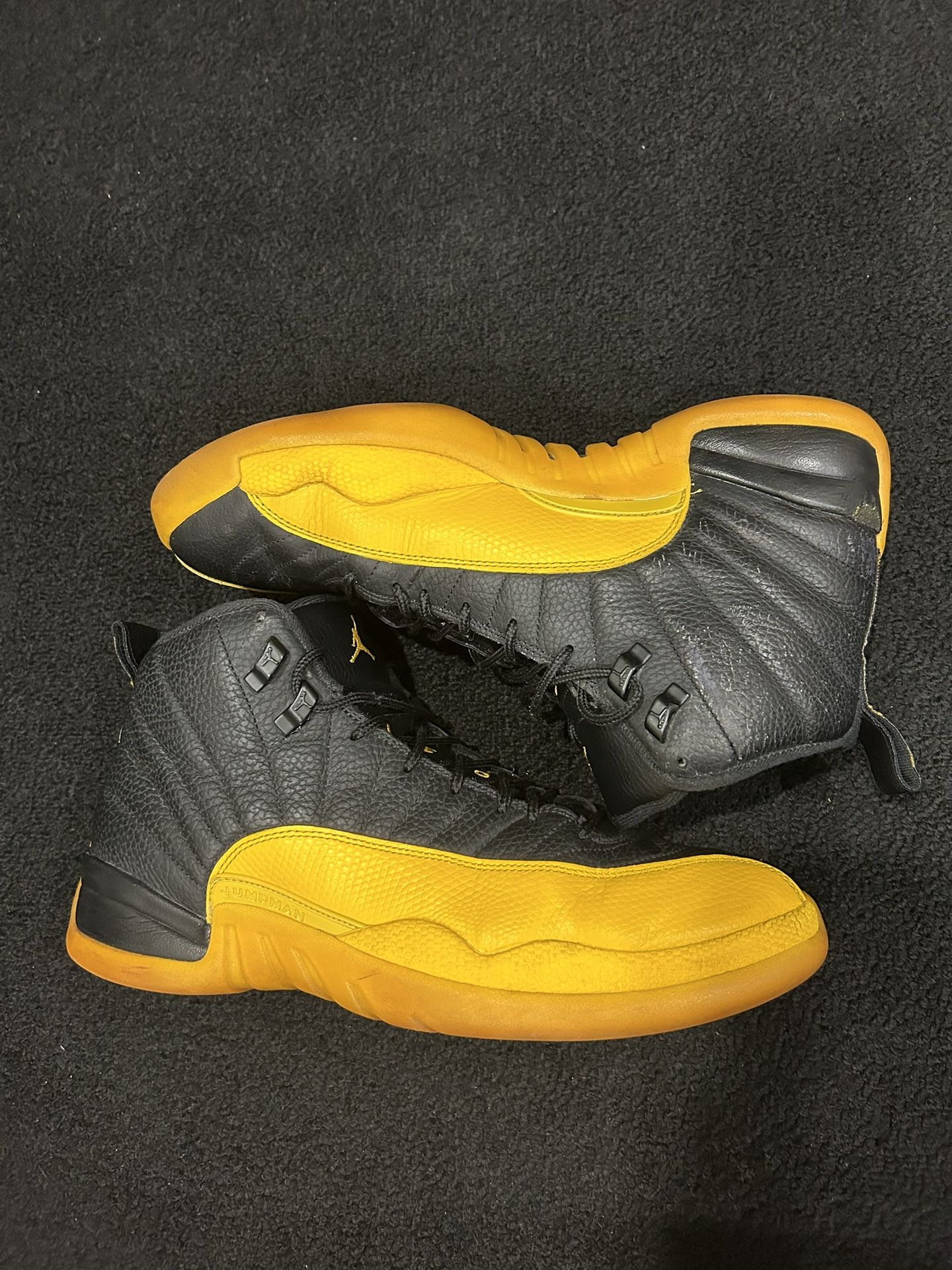 Jordan 12 “university gold”