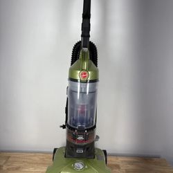 Hoover WindTunnel Bagless Vacuu