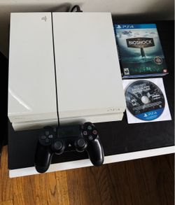 PlayStation 4 PS4 Glacier white 500GB
