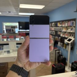 Samsung Galaxy Z Flip 4 New Purple Unlcoked New