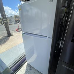 Kenmore Top & Bottom In White New Open Box 2021