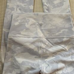 Lululemon Legguins Size 4