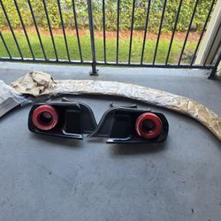 Raxiom Tail Lights & Bumper Splitter 