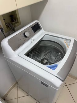 LG WASHER & DRYER