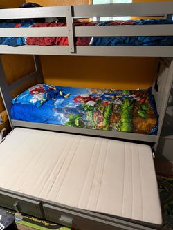 Gray Twin Bunk Bed with Trundle