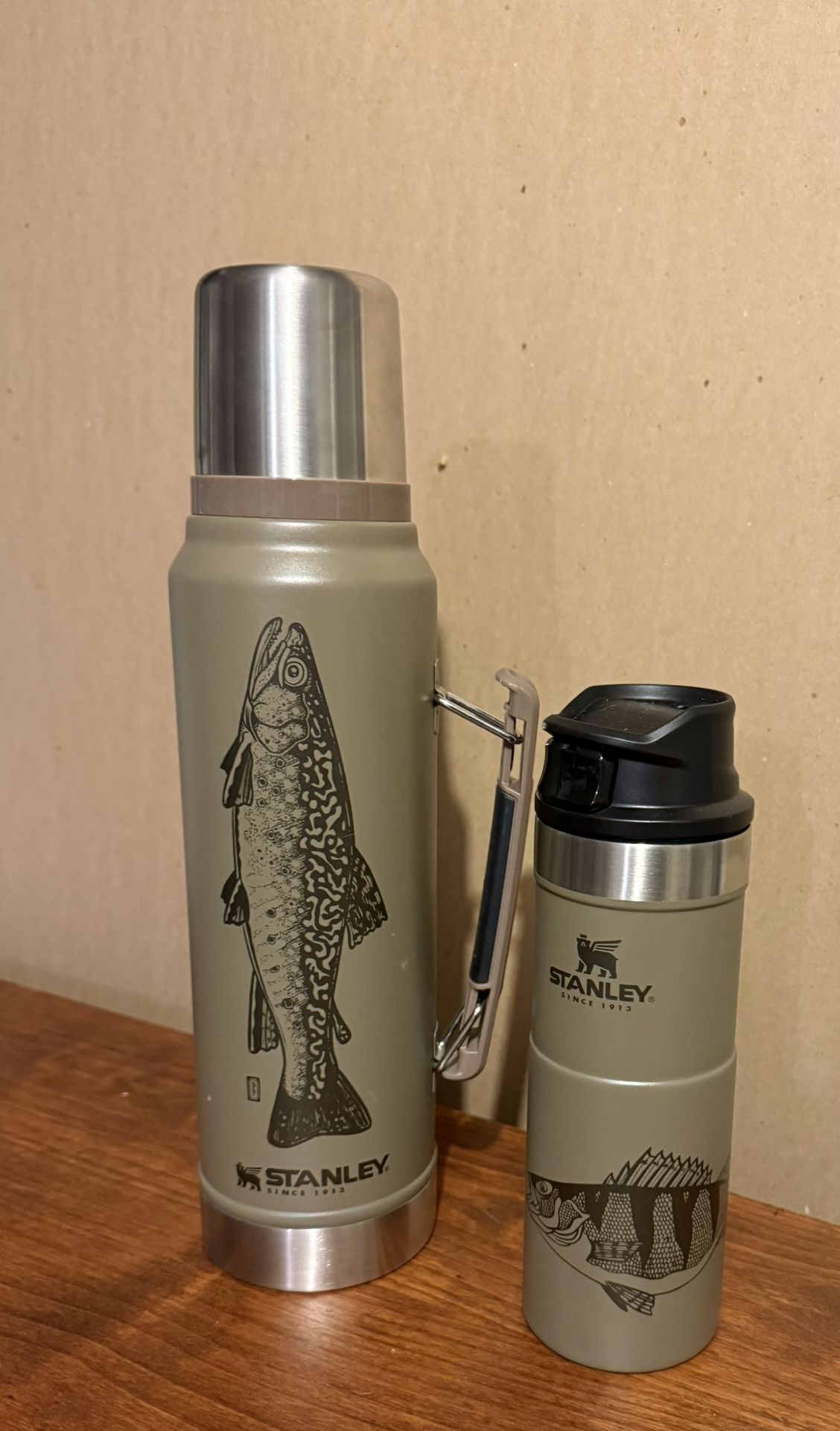Stanley Thermos Collectors Vintage Aladdin Stanley Thermos A-944C