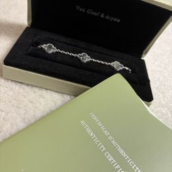 Vancleaf Men’s And Women’s Bracelet