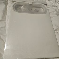 Pampered Chef Cutting Board 