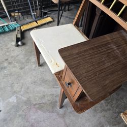 Vintage Gossip Chair