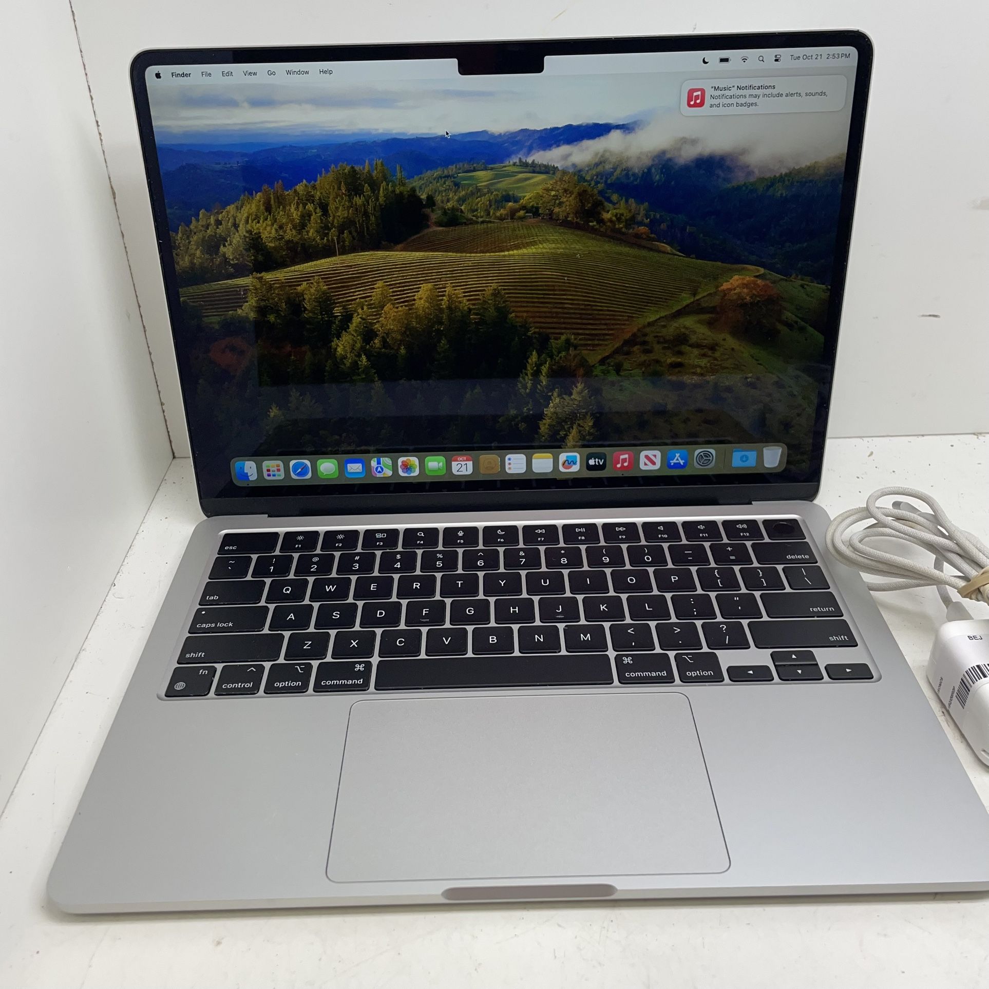 Apple MacBook Air 13” 2024 Laptop 198873