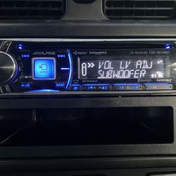 Alpine CDE 148BT Car Stereo
