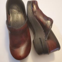 DANSKO Profesional Clogs Sz 37