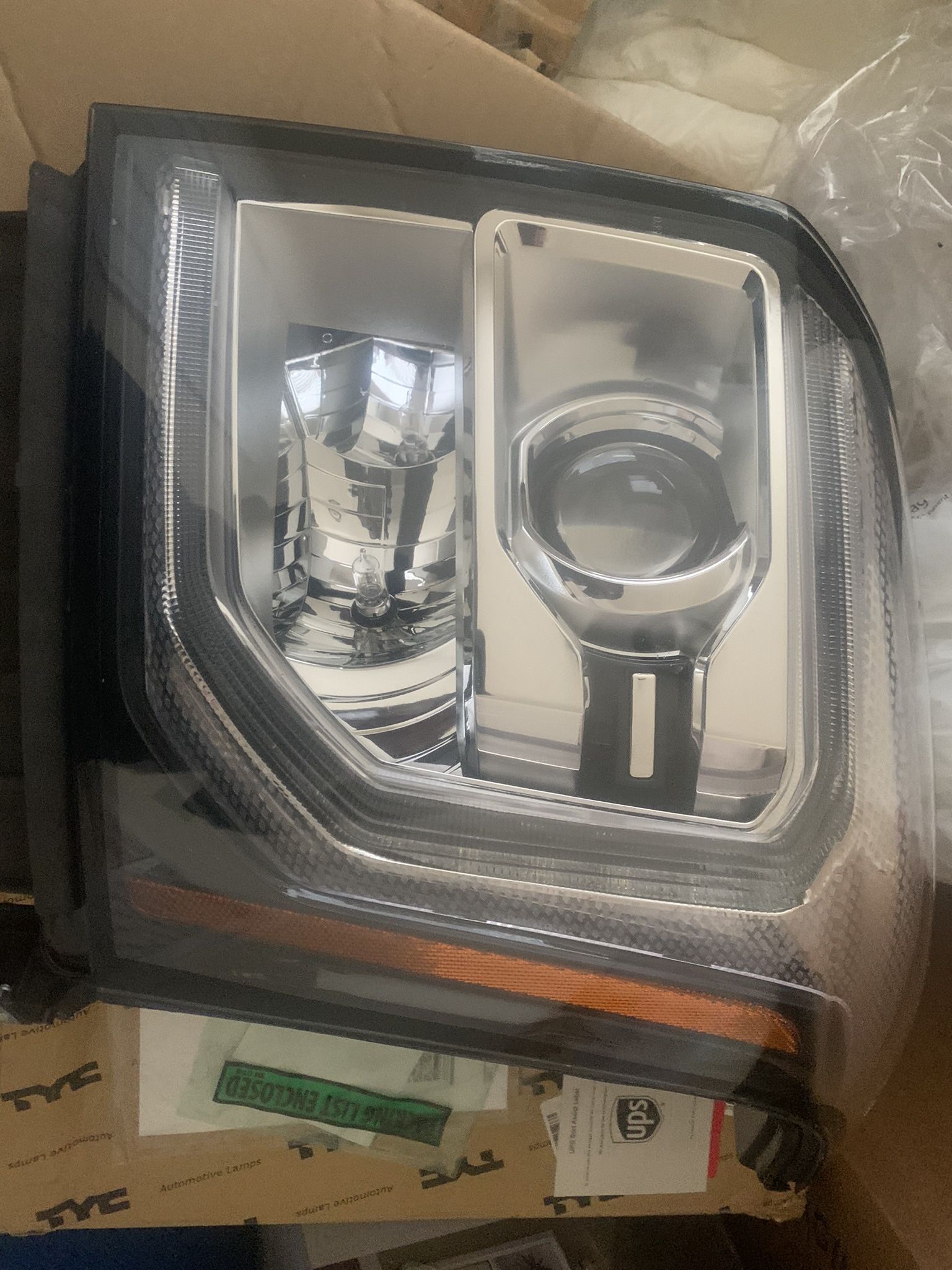 2015-2017 Drivers Side Headlight Assembly For GMC Yukon