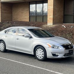 2013 Nissan Altima 133k Miles 