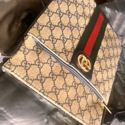 authentic Gucci Bag  BRAND NEW $150 Good Price