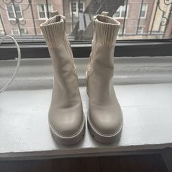 Bar III Boots - Size 9. Worn Twice!