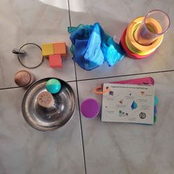 Lovevery Kit 9-10 Months