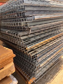 Pallet Rack Wire Decking 42”X46”