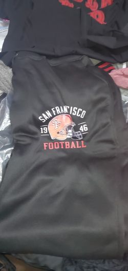 49ers Sweats 2x Asking 20 Each Niner Shirts 1x Asking 18 If U Buy As A Set 35