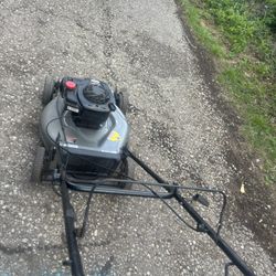 Lawnmower 