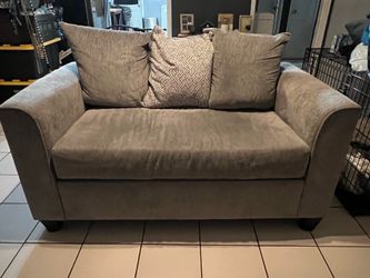 Gray 2-Seat Loveseat – $450