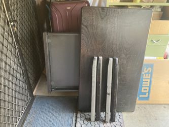 Small Leg Desk 