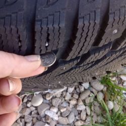 235 65 17 Stud Snow Tires