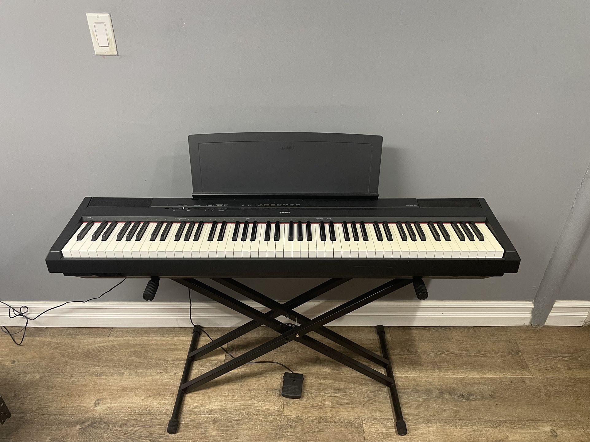 Yamaha Piano P-115