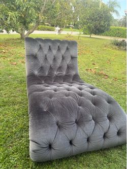 Huge Couch Sofa Seat