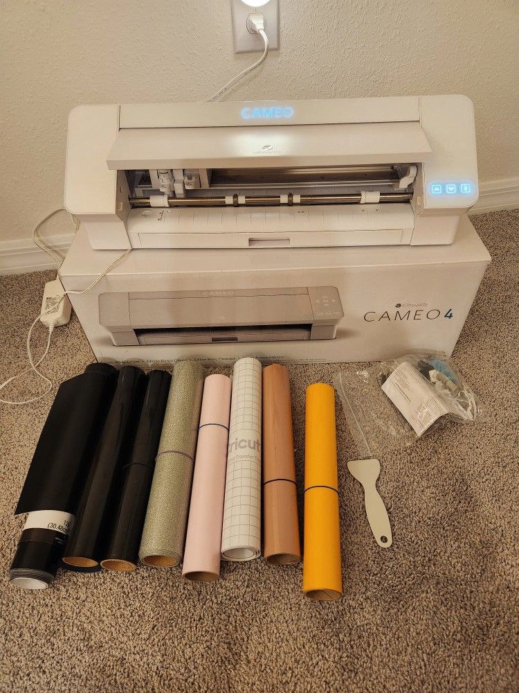 Silhouette Cameo 4 Classic White
