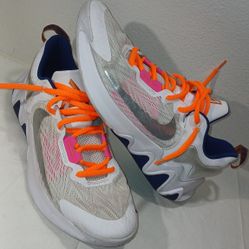 Size 15m16w Nike Shoes 
