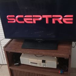 32" Sceptre TV 