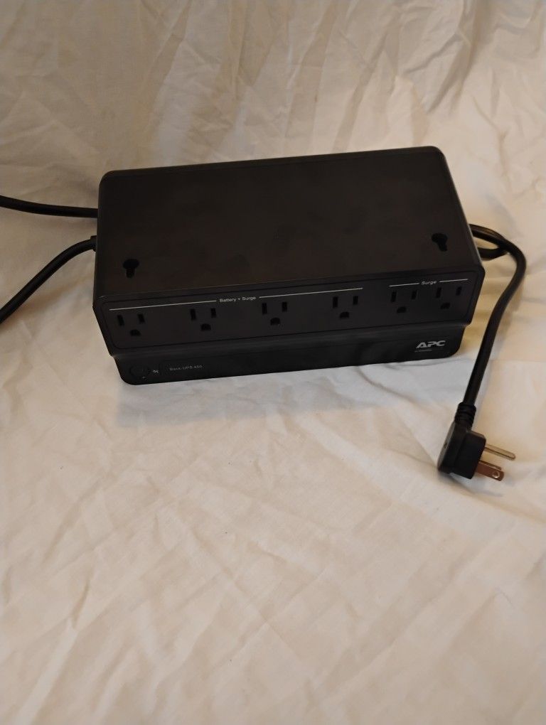 APC Back-UPS 450 BN450M 120V 255W 6-Outlet Battery Back Up No Battery WORKS E171