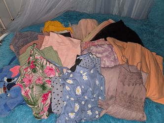 Girls clothes