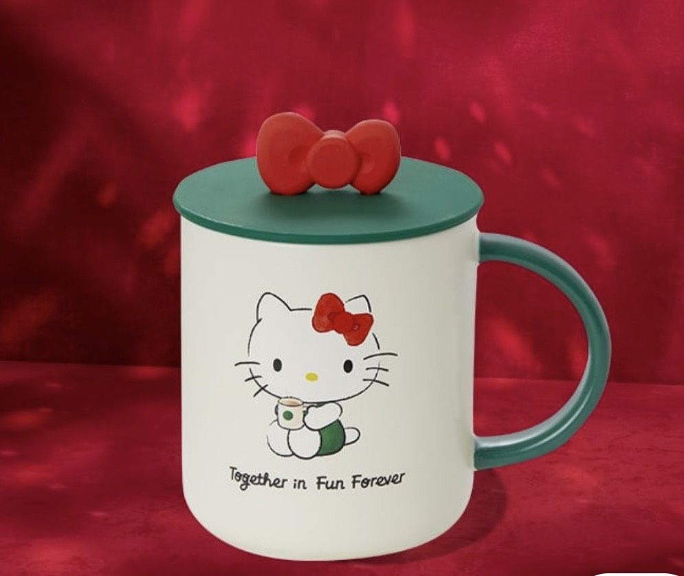 STARBUCKS x HELLO KITTY Holiday 2025 Mug
