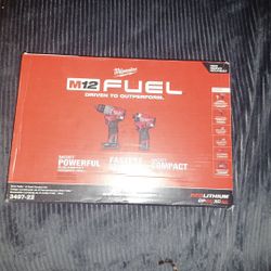 Milwaukee M12 Fuel 2 Tool Combo Kit 