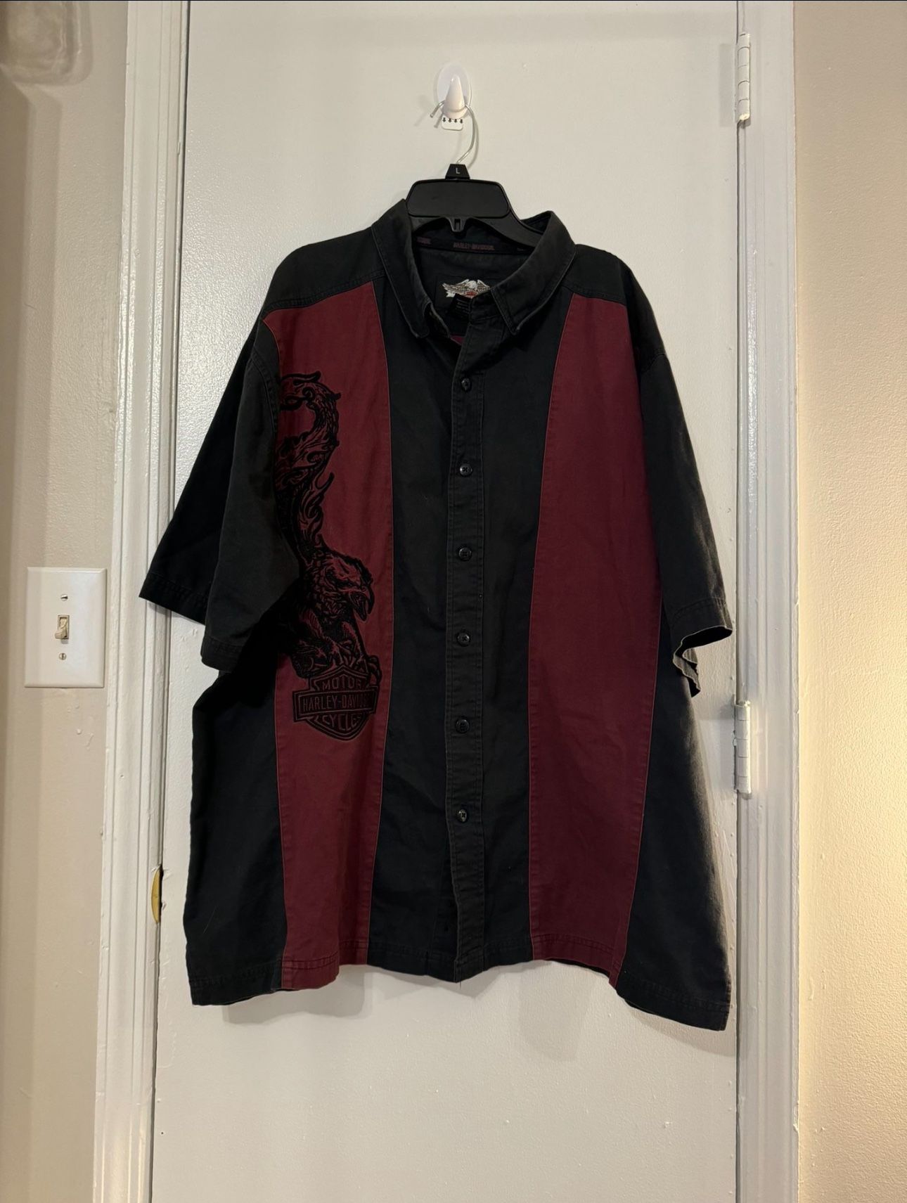 Harley Davidson Black and Maroon Eagle Embroidered Mens Button Up Shirt XL
