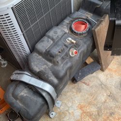 2008 F250 Diesel Tank OEM