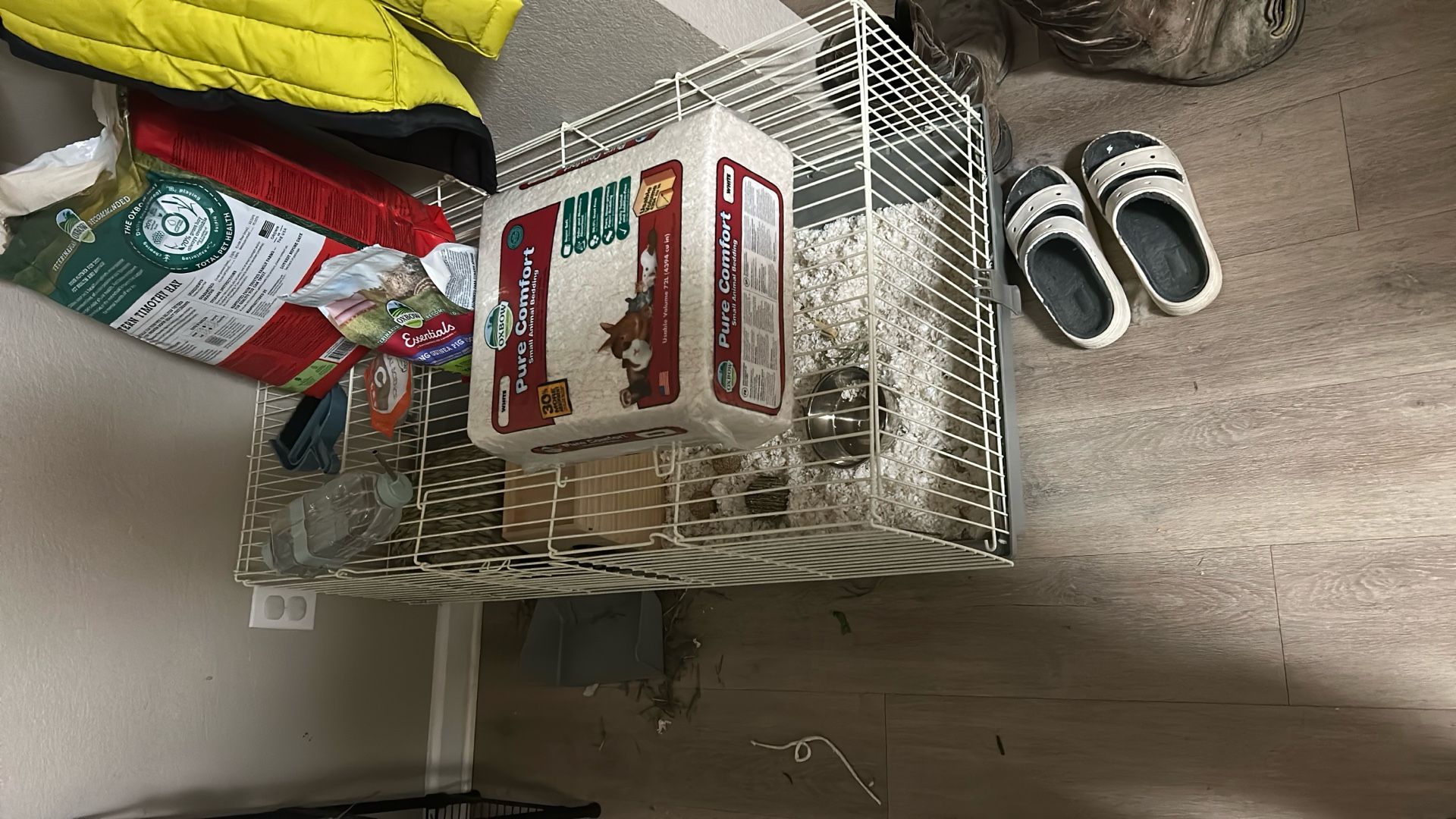 Guinea Pig Cage And Accessories