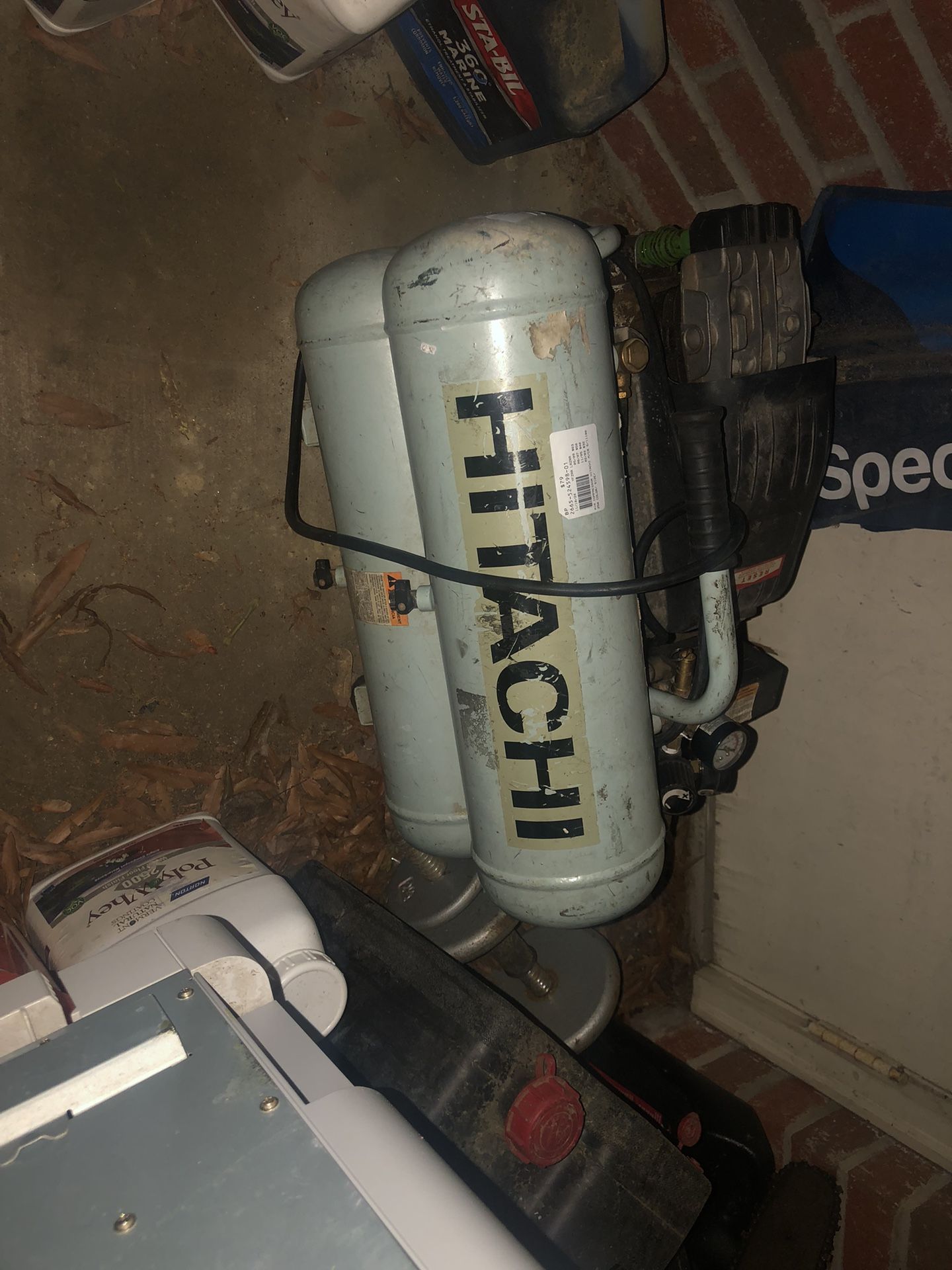 HITACHI Ai AIRCOMPRESSOR