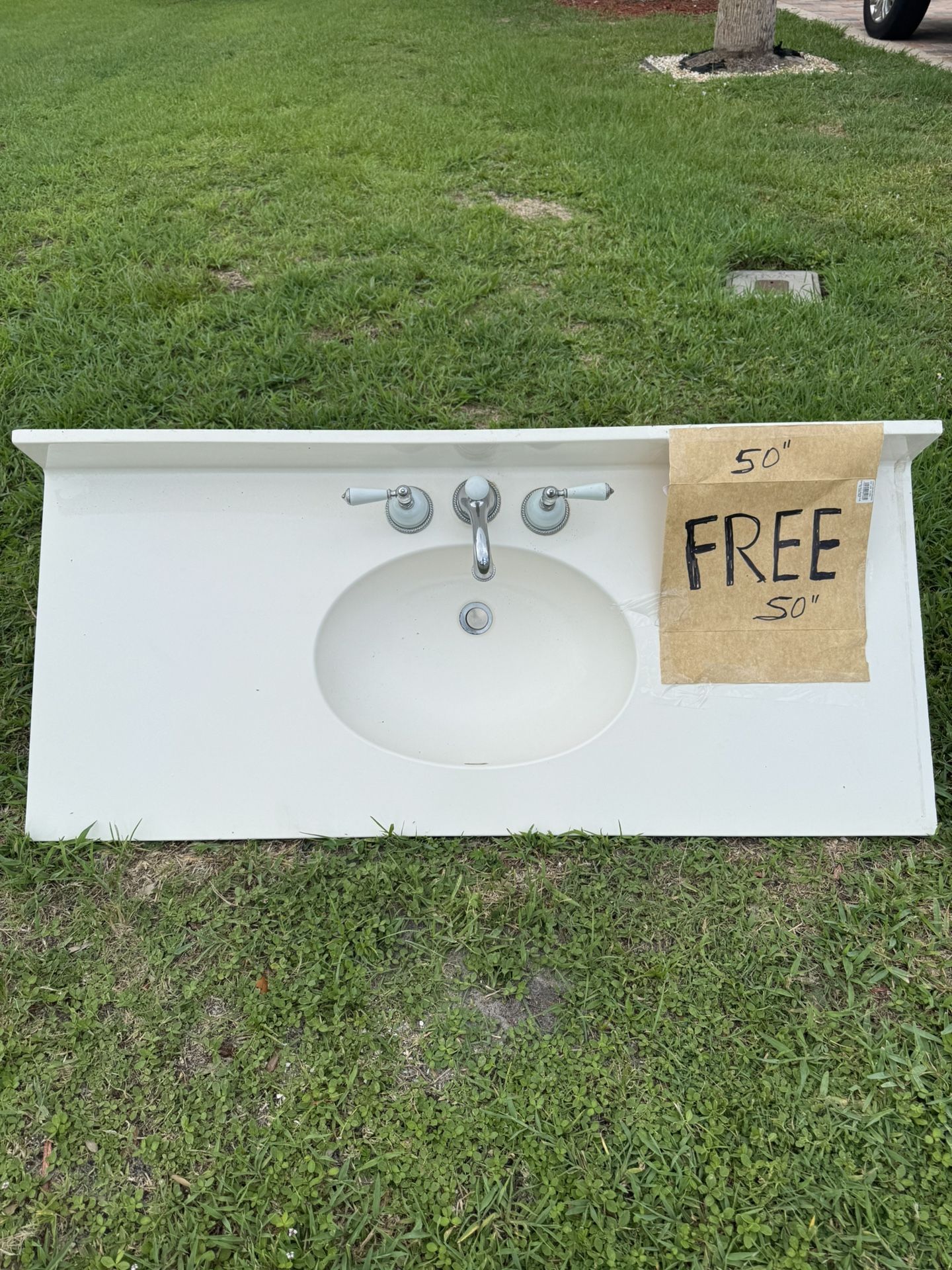 Vanity Top Free