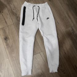 Nike Tech Sweats