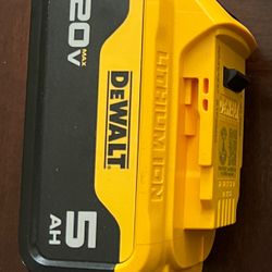 Dewalt 20V 5AH Battery - New