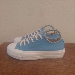Converse Chuck Taylor All Star Renew Cotton Lift Ox Platform Fashion sneakers
Women's Size 7.5