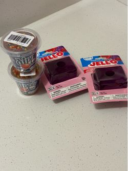 Dippin dots ✅ jell-0  both scented 🔥