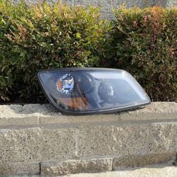 2010 - 2020 Hino Black Headlight  With Led Bar