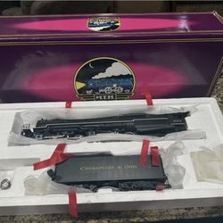 Chesapeake & Ohio 2666 Die Cast H -8 Steam Engine 