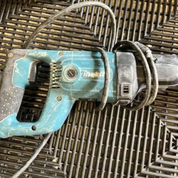 Makita Sawzaw/ Reciprocating Saw